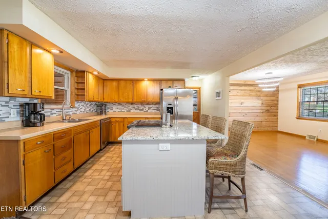 $449,500 | 3904 Janice Drive, Knoxville, TN 37938