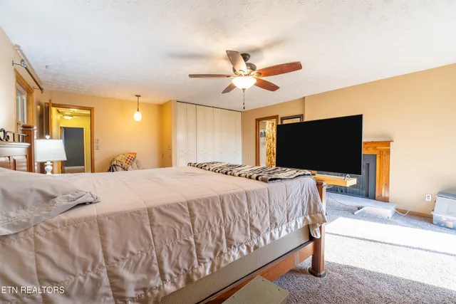 $449,500 | 3904 Janice Drive, Knoxville, TN 37938