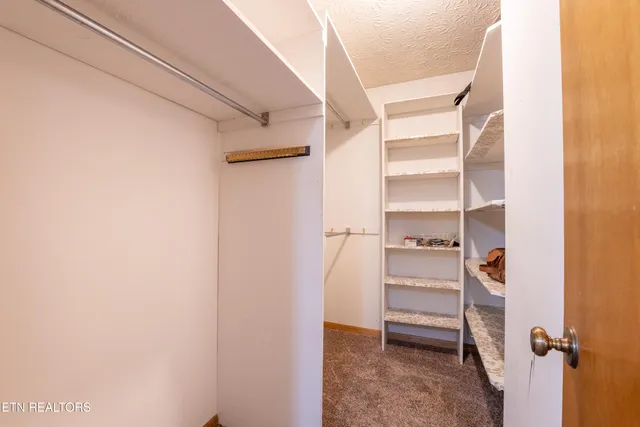 $449,500 | 3904 Janice Drive, Knoxville, TN 37938