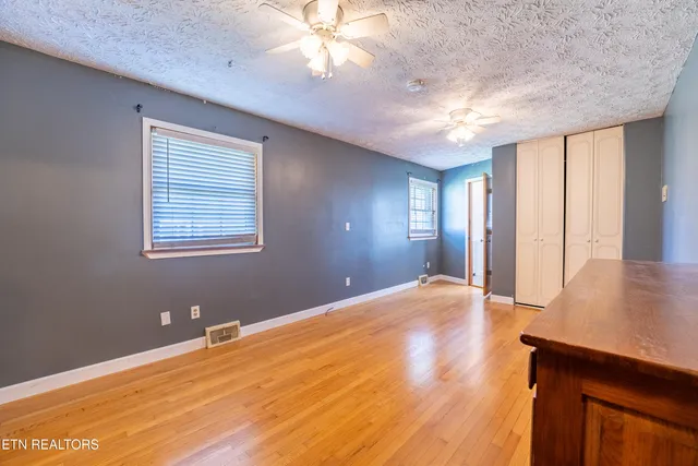 $449,500 | 3904 Janice Drive, Knoxville, TN 37938