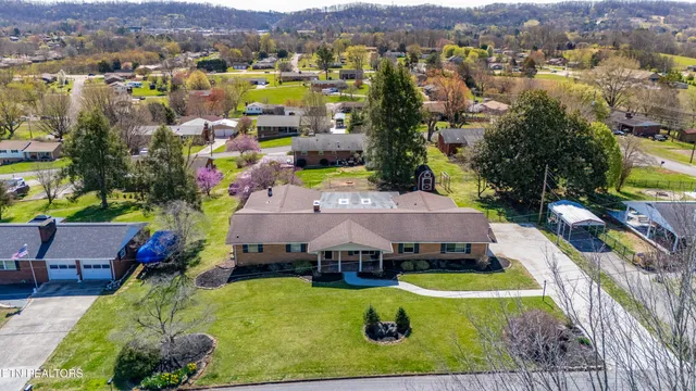 $449,500 | 3904 Janice Drive, Knoxville, TN 37938