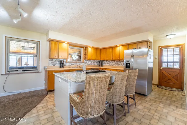 $449,500 | 3904 Janice Drive, Knoxville, TN 37938