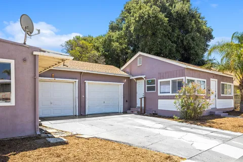 $429,000 | 503 East Latham Avenue, Hemet, CA 92543