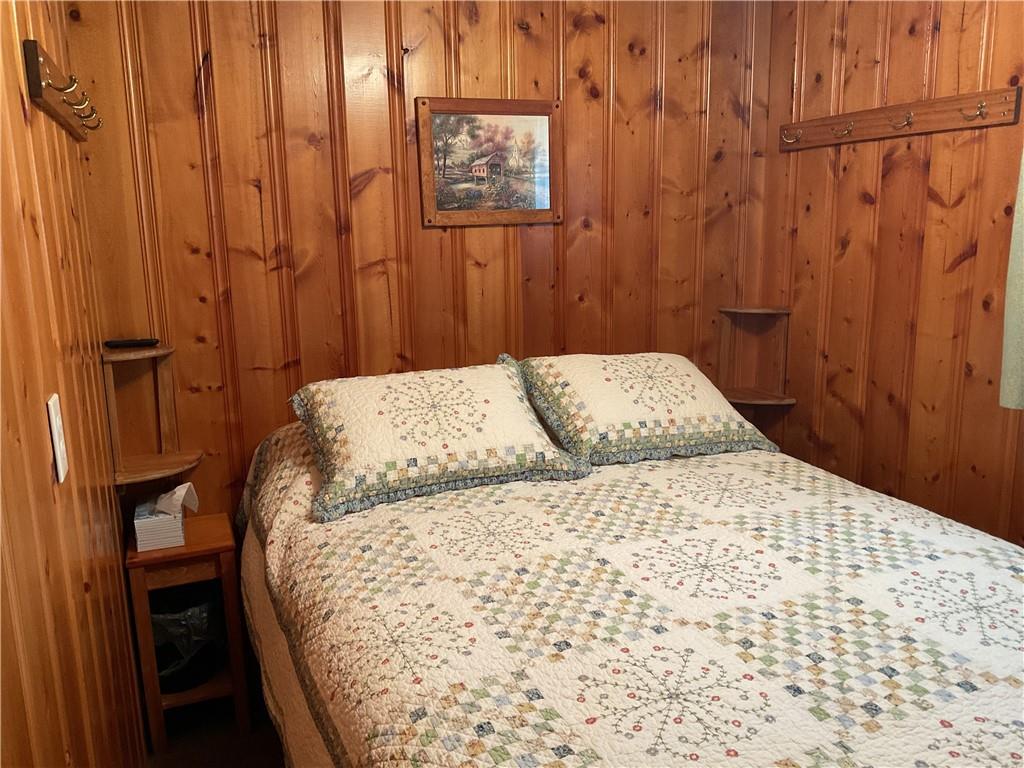446 Saddle Road Somerset, PA 15501 - Photo 31 of 50 CABIN BEDROOM