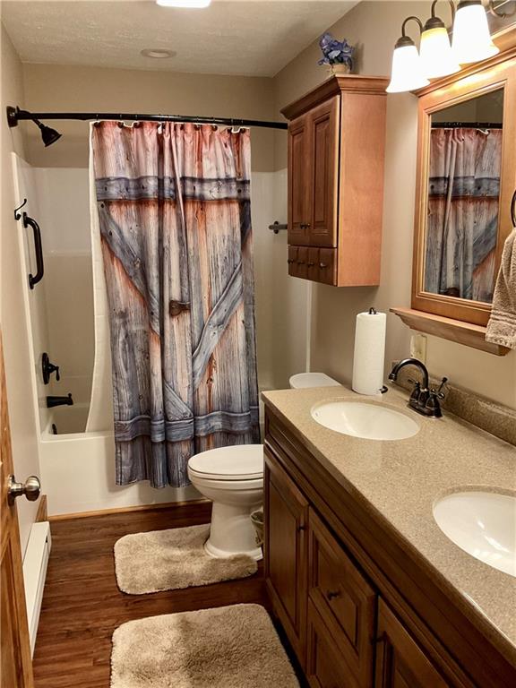 446 Saddle Road Somerset, PA 15501 - Photo 36 of 50 FULL BATH ON MAIN FLOOR