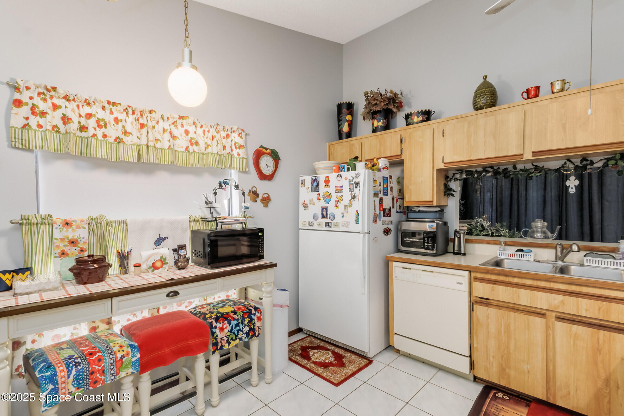 1553 Clover Circle Melbourne, FL 32935 - Photo 9 of 48 17_1553Clover208_mls