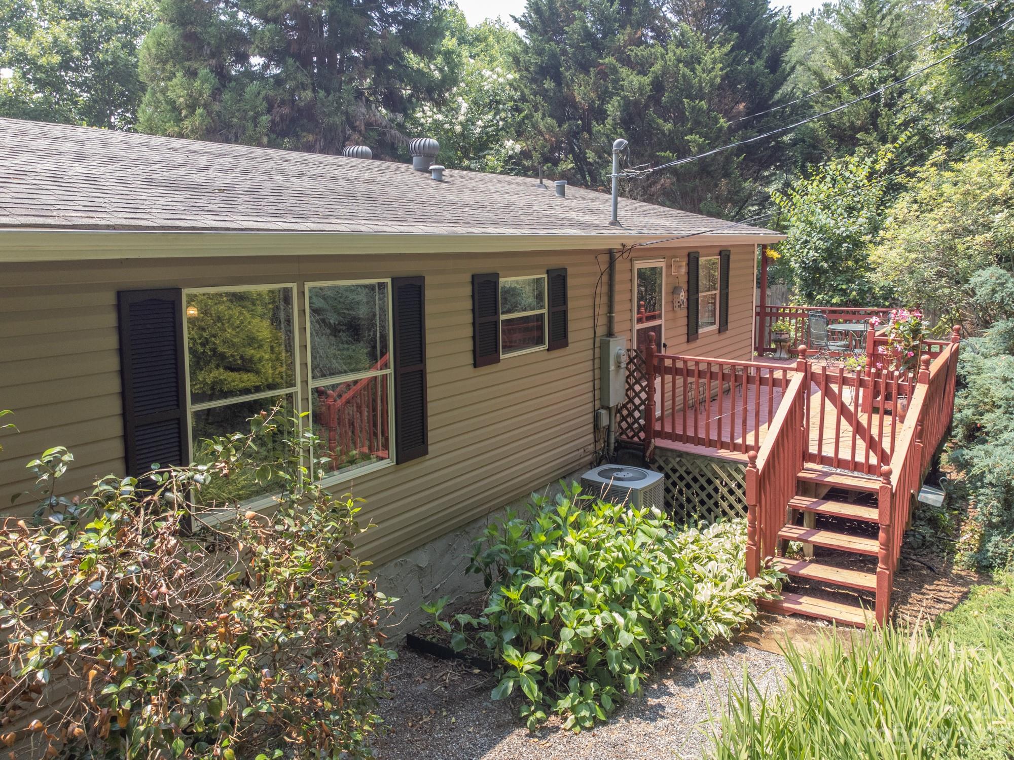 241 Sycamore Ridge Drive Mars Hill, NC 28754 - Photo 1 of 24 Gallery Image 1
