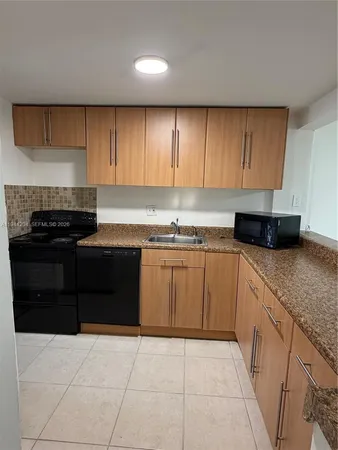 $1,550 | 8060 North Colony Circle, Unit 107, Tamarac, FL 33321