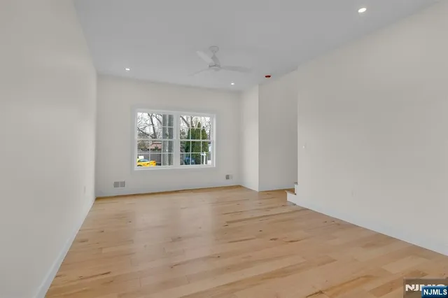 $2,195,000 | 2127 Locust Road, Sea Girt, NJ 08750