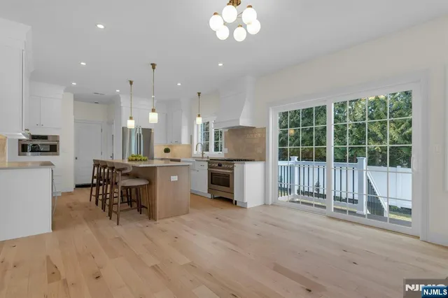 $2,195,000 | 2127 Locust Road, Sea Girt, NJ 08750