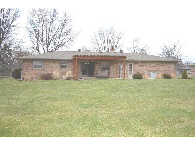 7623 Hickory Road Brownsburg, IN 46112 - Photo 2 of 19