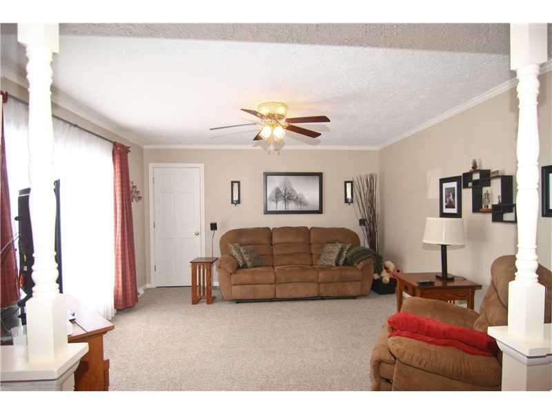 7623 Hickory Road Brownsburg, IN 46112 - Photo 4 of 19