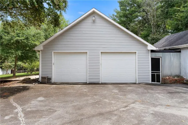 $625,000 | 167 Iron Hill Road, Taylorsville, GA 30178