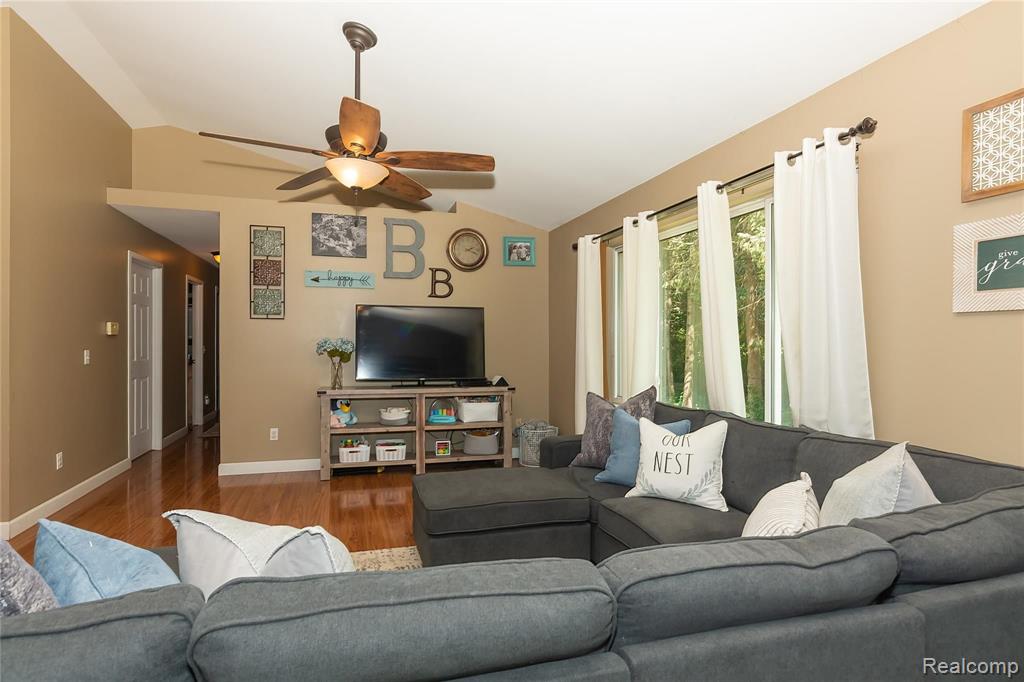 5105 Fish Lake Road Highland, MI 48357 - Photo 7 of 32 Gallery Image 7