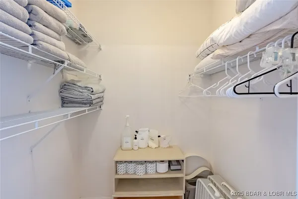 $299,000 | W606 Harbour Towne Drive, Unit W606, Lake Ozark, MO 65049