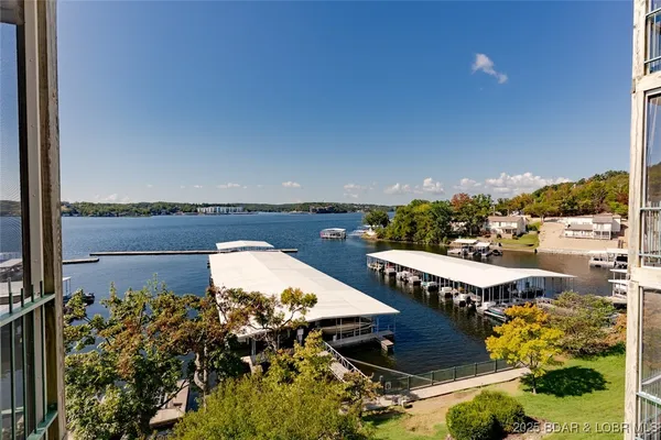 $299,000 | W606 Harbour Towne Drive, Unit W606, Lake Ozark, MO 65049