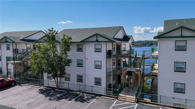 $299,000 | W606 Harbour Towne Drive, Unit W606, Lake Ozark, MO 65049
