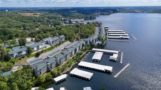 $299,000 | W606 Harbour Towne Drive, Unit W606, Lake Ozark, MO 65049