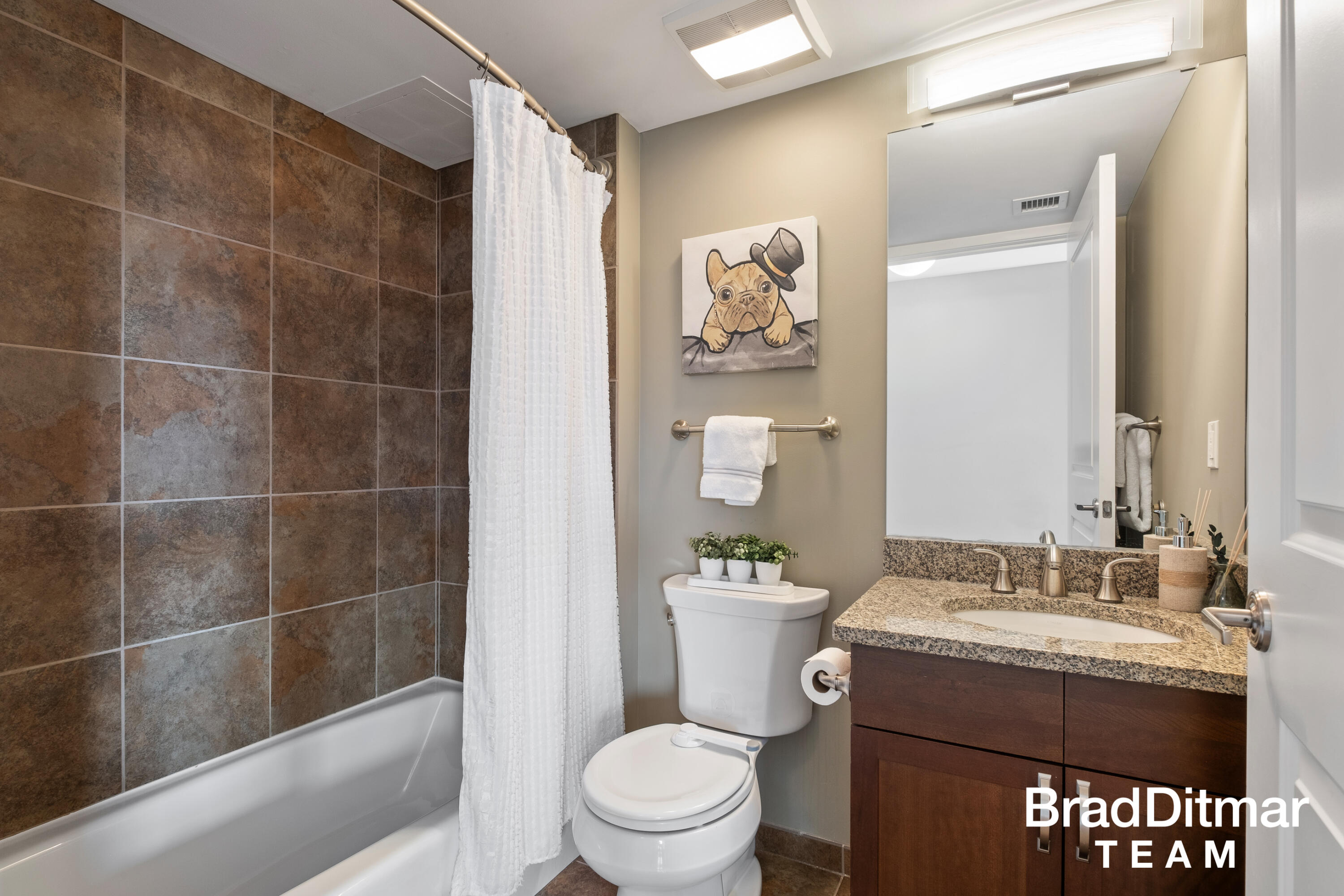 27 Library Street Northeast, Unit 604 Grand Rapids, MI 49503 - Photo 16 of 32 Photo-13