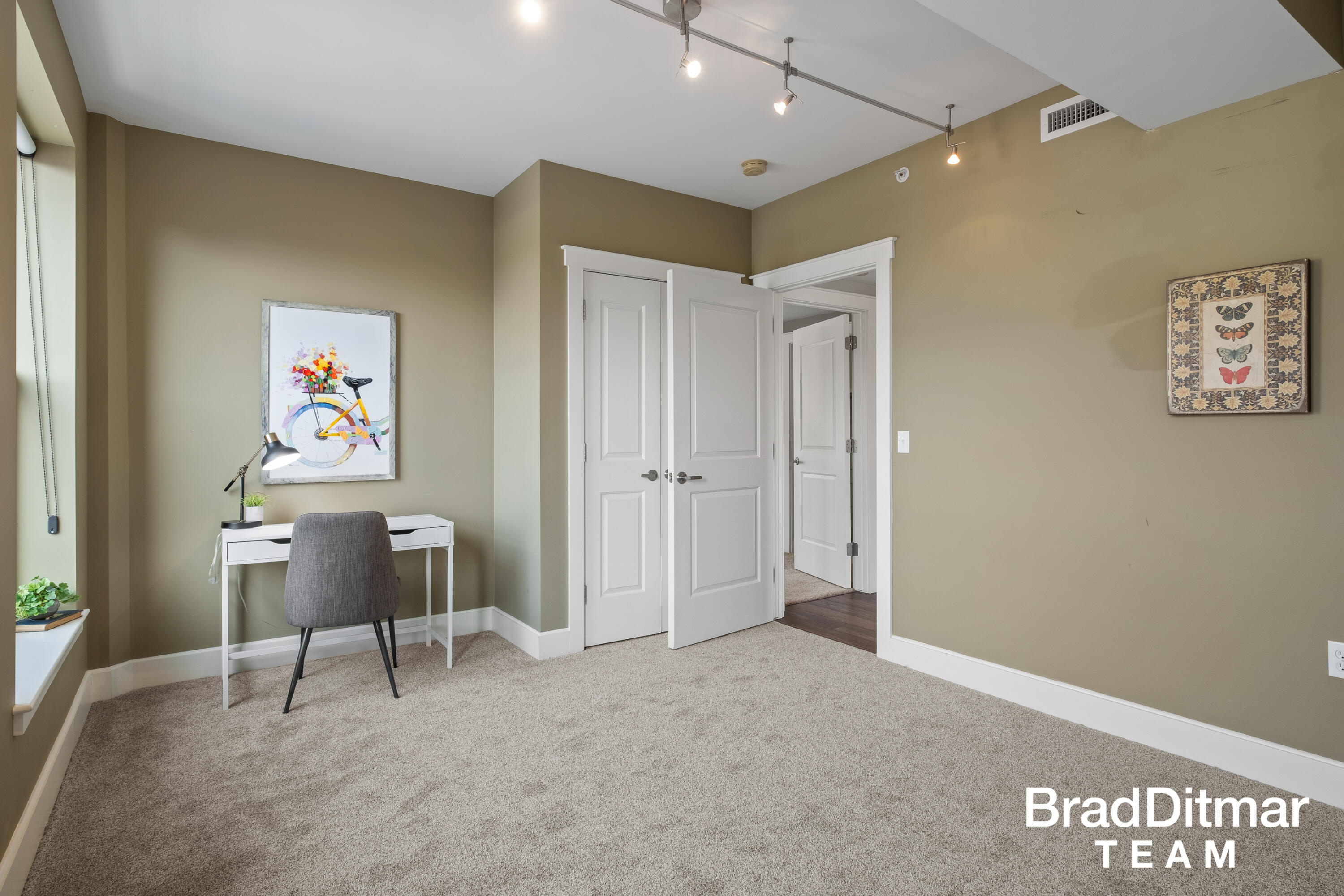 27 Library Street Northeast, Unit 604 Grand Rapids, MI 49503 - Photo 19 of 32 Photo-16