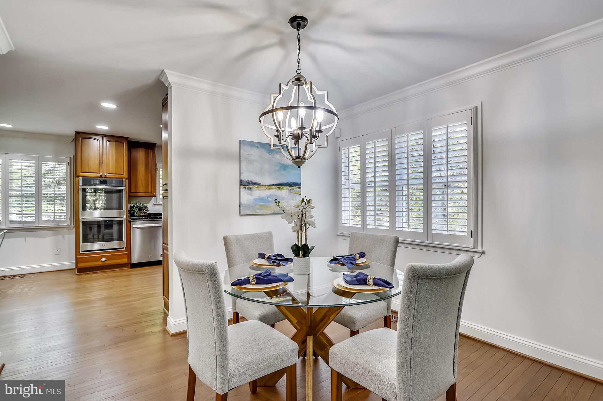 1173 Parrish Place Arnold, MD 21012 - Photo 24 of 85 Dining Room looking into kitchen