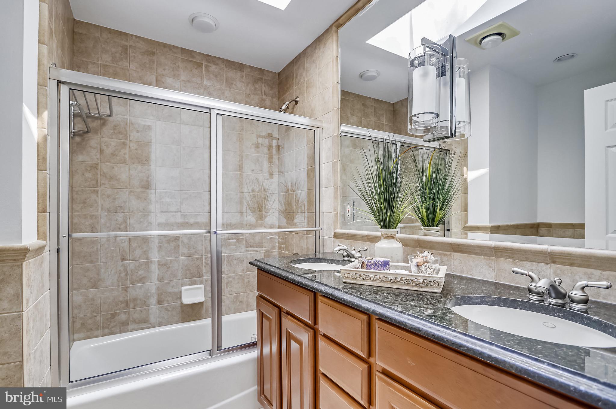 1173 Parrish Place Arnold, MD 21012 - Photo 48 of 85 Hall Full Bath