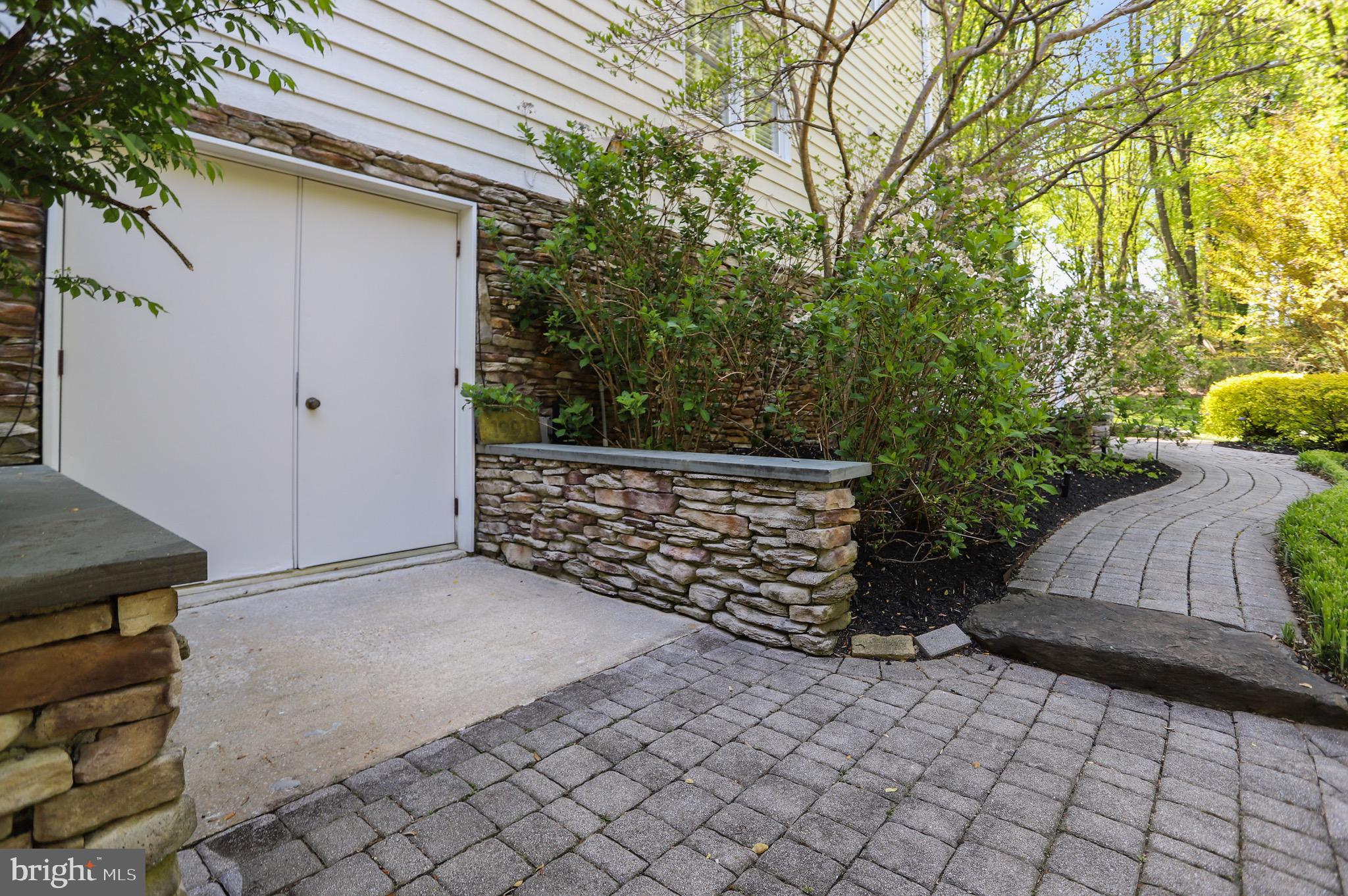 1173 Parrish Place Arnold, MD 21012 - Photo 55 of 85 Exterior storage room in house