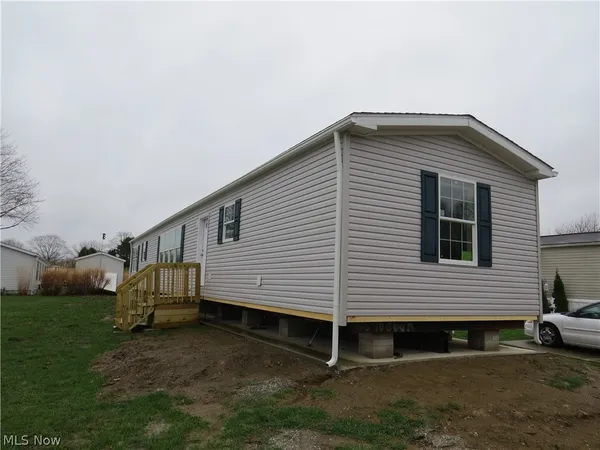 $129,900 | 2665 Eagle Point Drive, Madison, OH 44057
