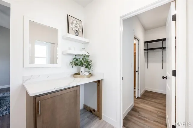 $525,000 | 804 Grand Prairie Drive, Waterloo, IL 62298