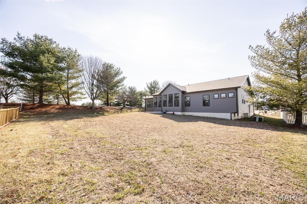 804 Grand Prairie Drive Waterloo, IL 62298 - Photo 44 of 46