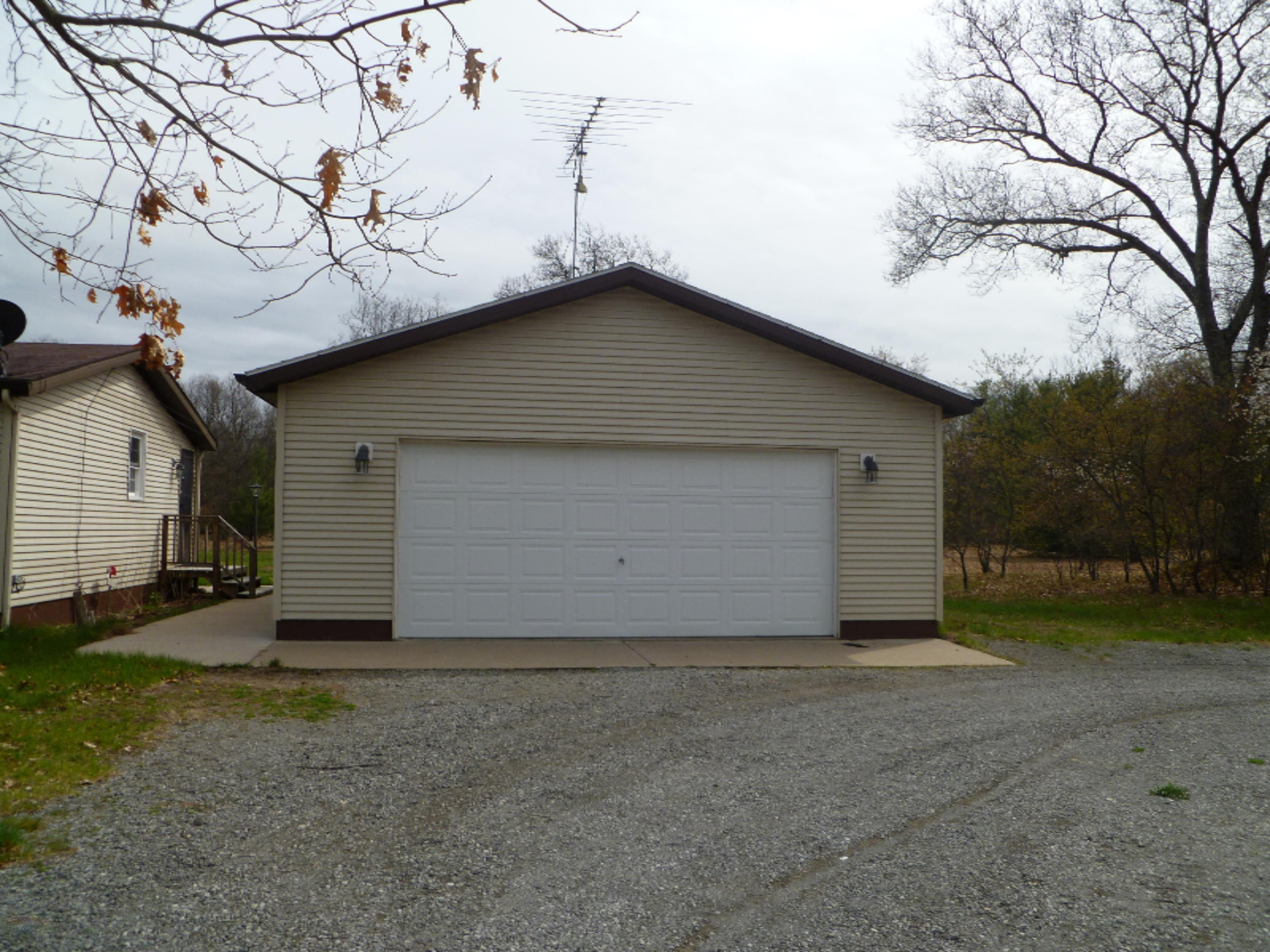 4045 Skeels Road Holton, MI 49425 - Photo 3 of 20 P1000647