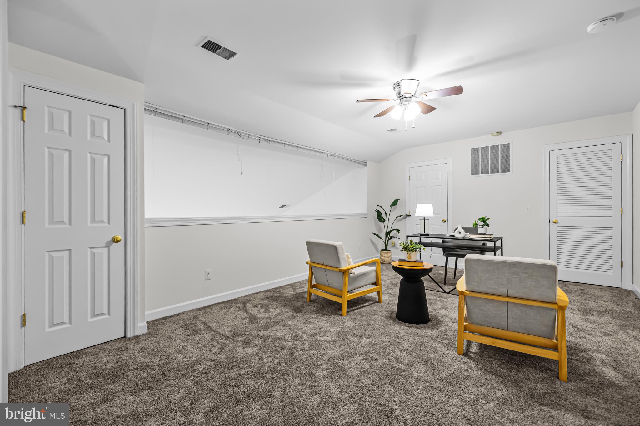 17045 Islip Loop, Unit 303 Dumfries, VA 22026 - Photo 27 of 48