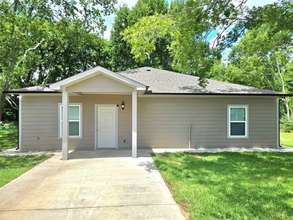 $255,000 | 8512 Highway 59, Goodrich, TX 77335