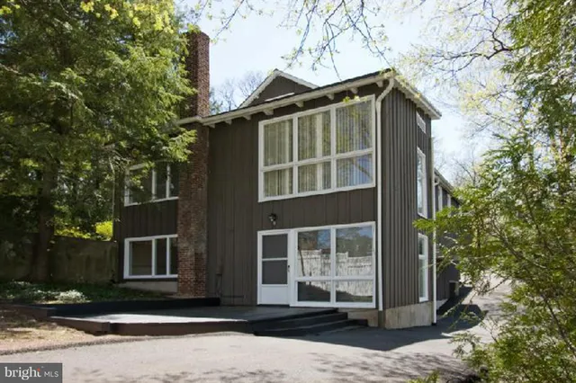 $1,675 | 10 B Stoney Hill Road, New Hope, PA 18938