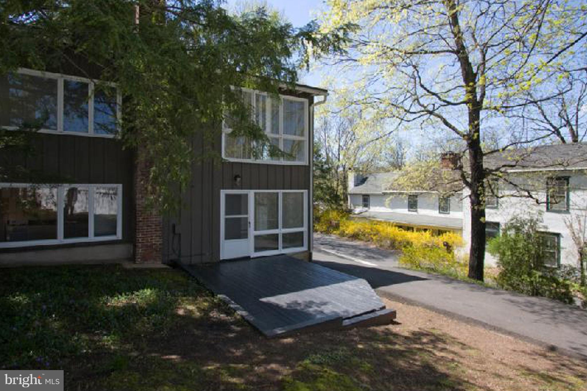 10 B Stoney Hill Road New Hope, PA 18938 - Photo 3 of 20