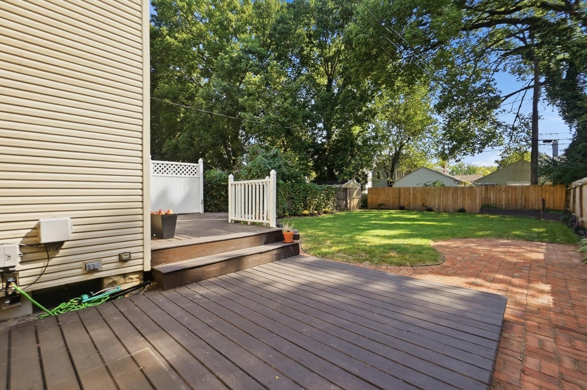 1404 Meadow Road Columbus, OH 43212 - Photo 45 of 55 259