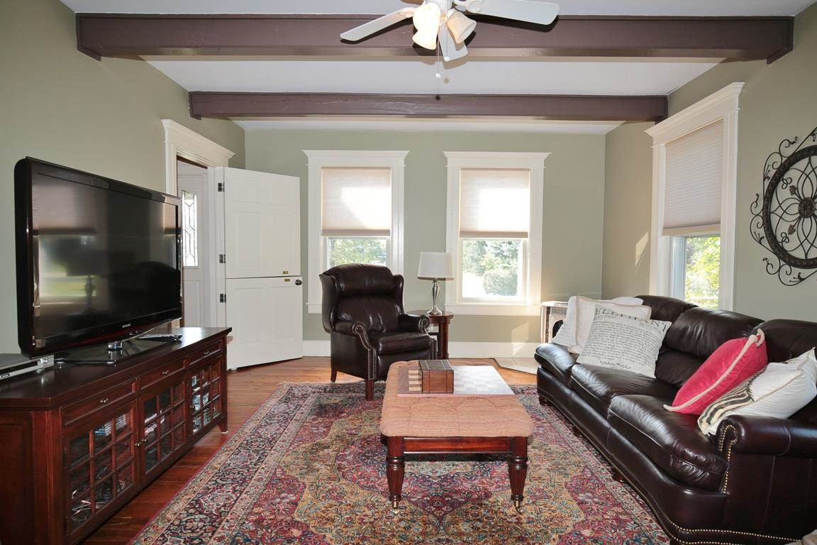 208 East Line Road Ballston Lake, NY 12019 - Photo 5 of 23 Photo 5