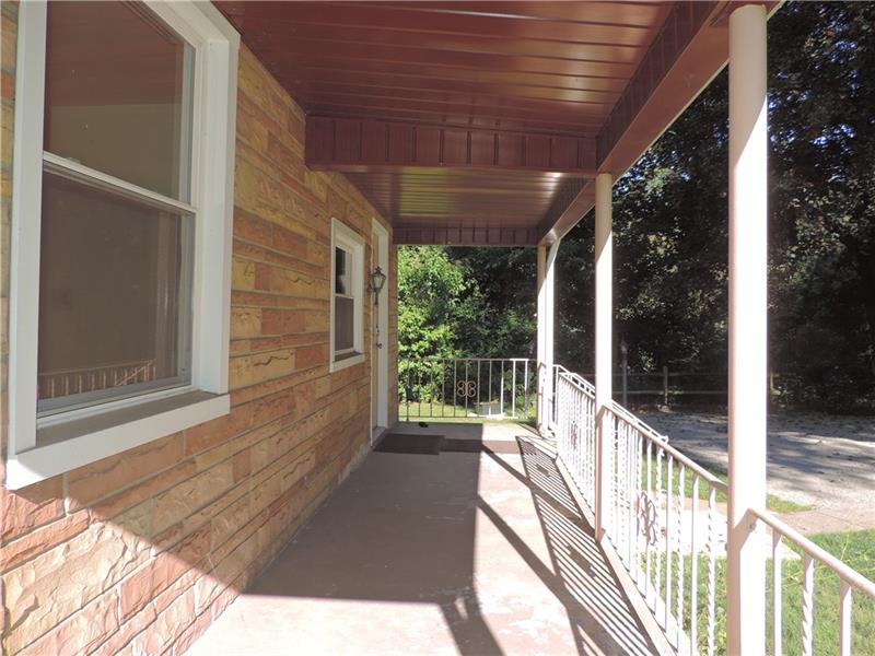505 Farneth Road New Kensington, PA 15068 - Photo 2 of 24 Gallery Image 2