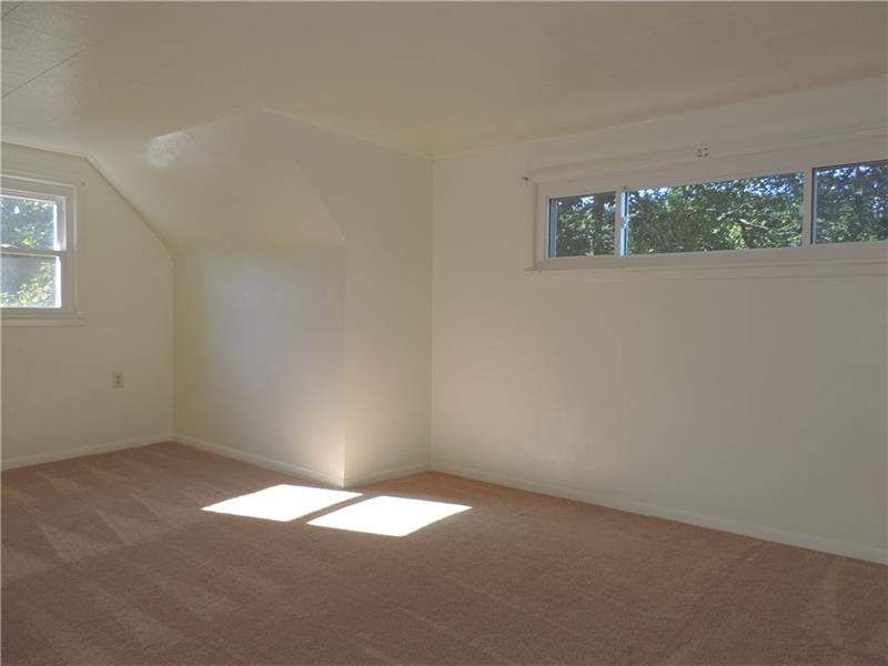 505 Farneth Road New Kensington, PA 15068 - Photo 13 of 24 Gallery Image 13