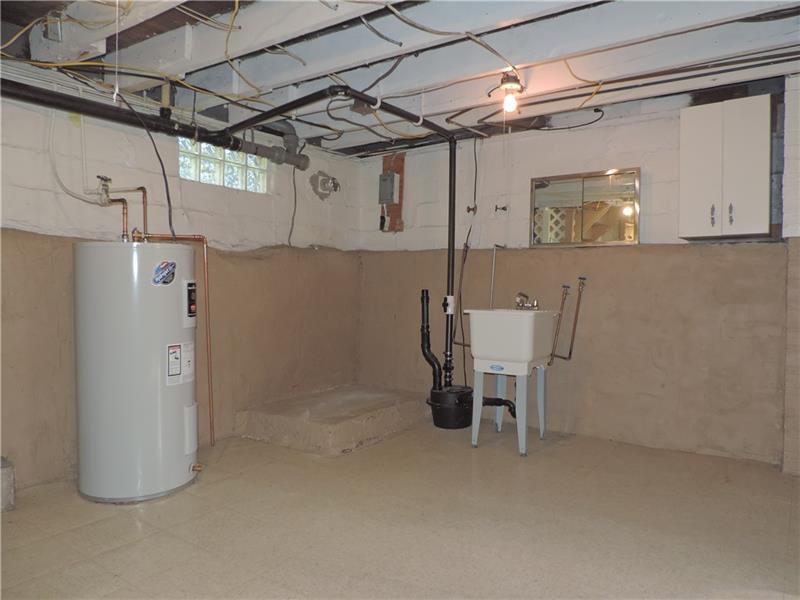 505 Farneth Road New Kensington, PA 15068 - Photo 19 of 24 Gallery Image 19