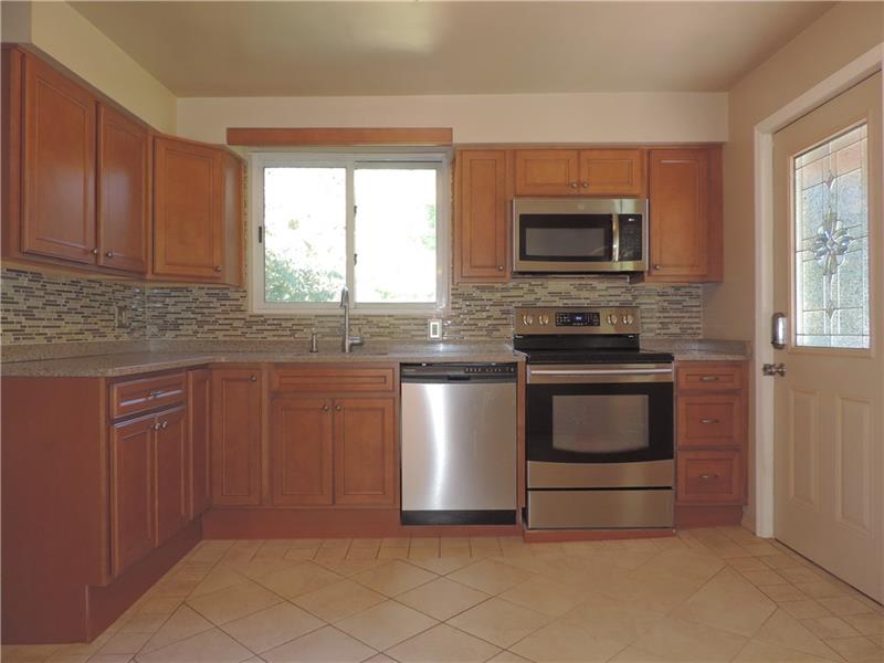 505 Farneth Road New Kensington, PA 15068 - Photo 5 of 24 Gallery Image 5