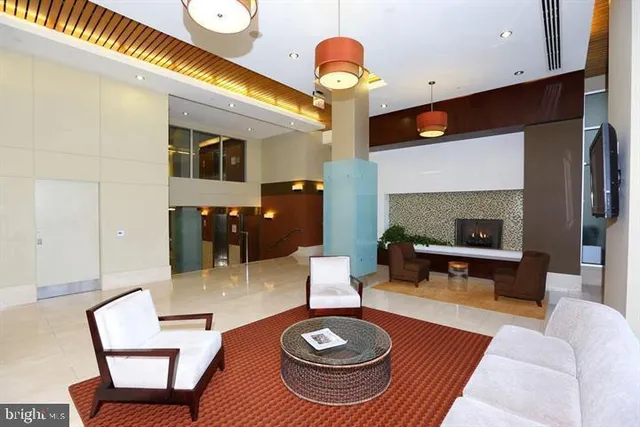 $3,150 | 1025 First Street Southeast, Unit 1012, Washington, DC 20003