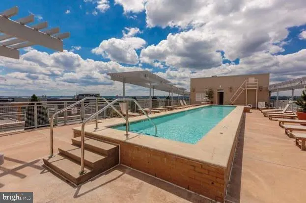 $3,150 | 1025 First Street Southeast, Unit 1012, Washington, DC 20003