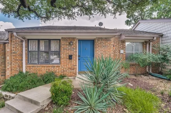 $2,250 | 13618 Brookgreen Drive, Dallas, TX 75240