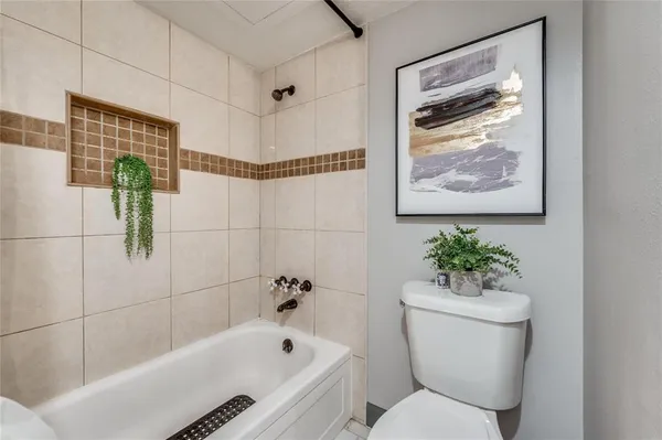 $2,250 | 13618 Brookgreen Drive, Dallas, TX 75240