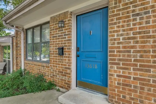 $2,250 | 13618 Brookgreen Drive, Dallas, TX 75240