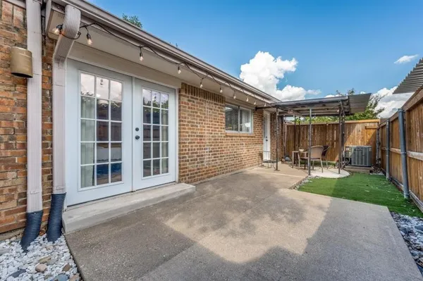 $2,250 | 13618 Brookgreen Drive, Dallas, TX 75240