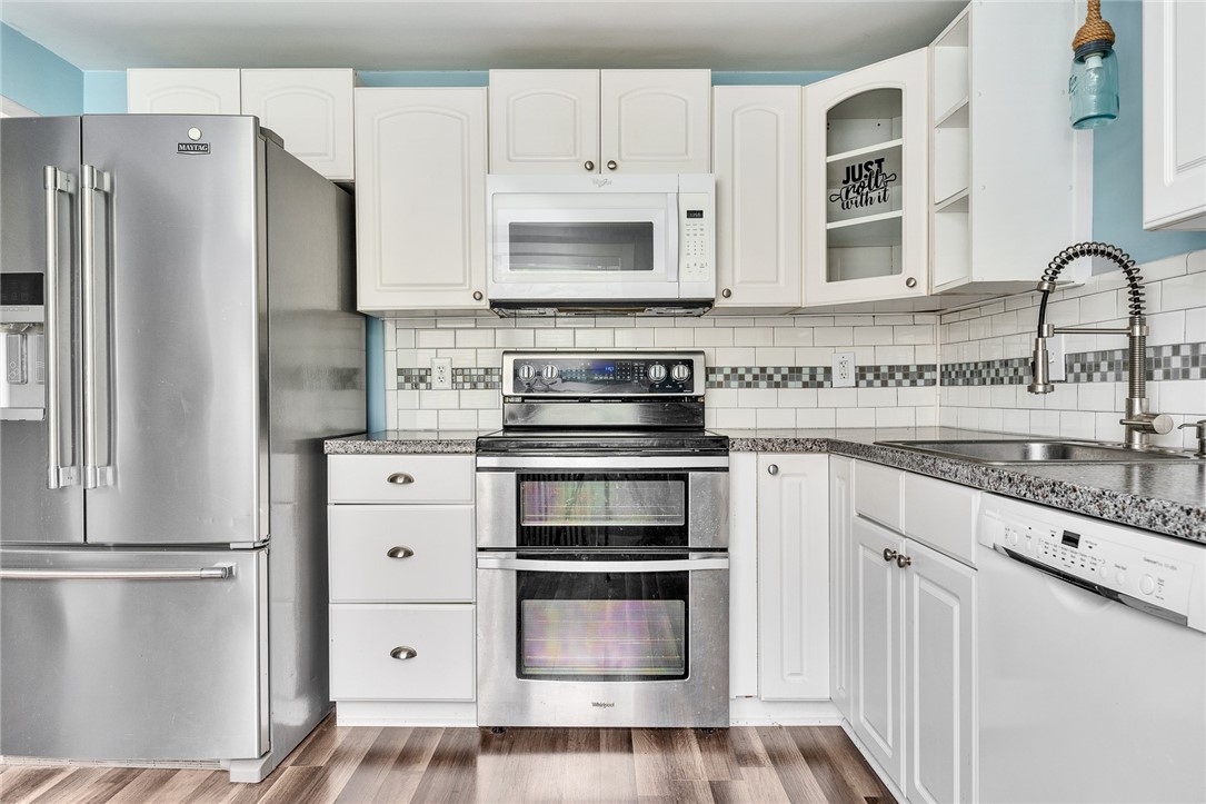 6 Marion Street Westerly, RI 02891 - Photo 7 of 26