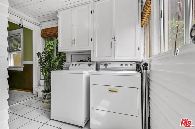 $1,450,000 | 1462 Sunset Boulevard, Los Angeles, CA 90026