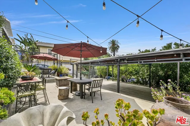 $1,450,000 | 1462 Sunset Boulevard, Los Angeles, CA 90026